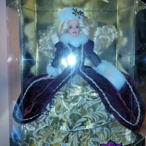 Barbie Happy Holidays 1996 Special Edition